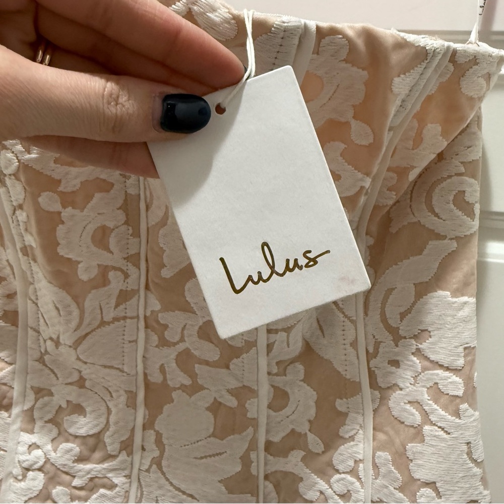 Lulu’s NWT Hold My Heart Forever White Embroidered Strapless Maxi Dress Bride - Picture 7 of 13